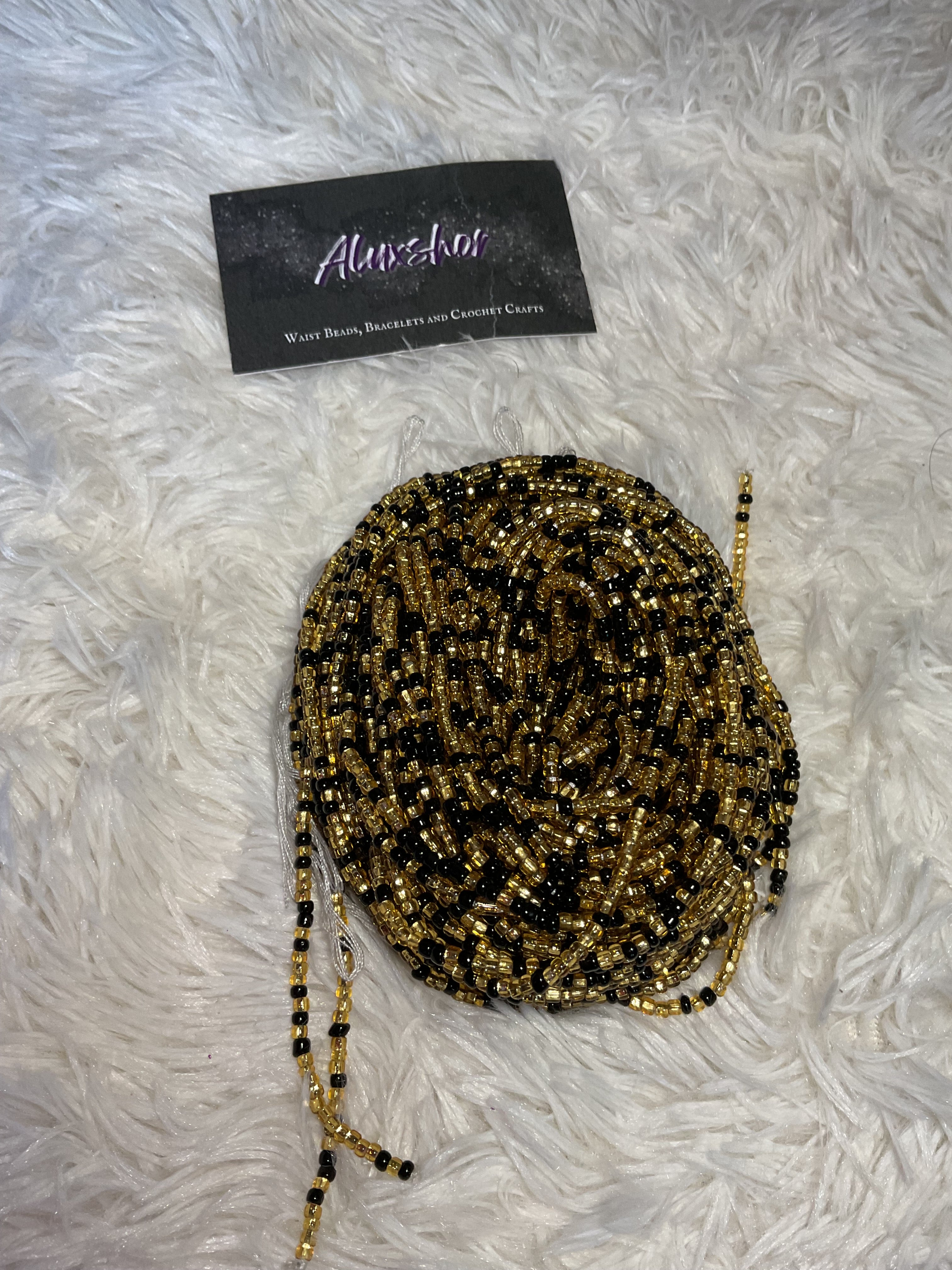 Black sprinkle beads