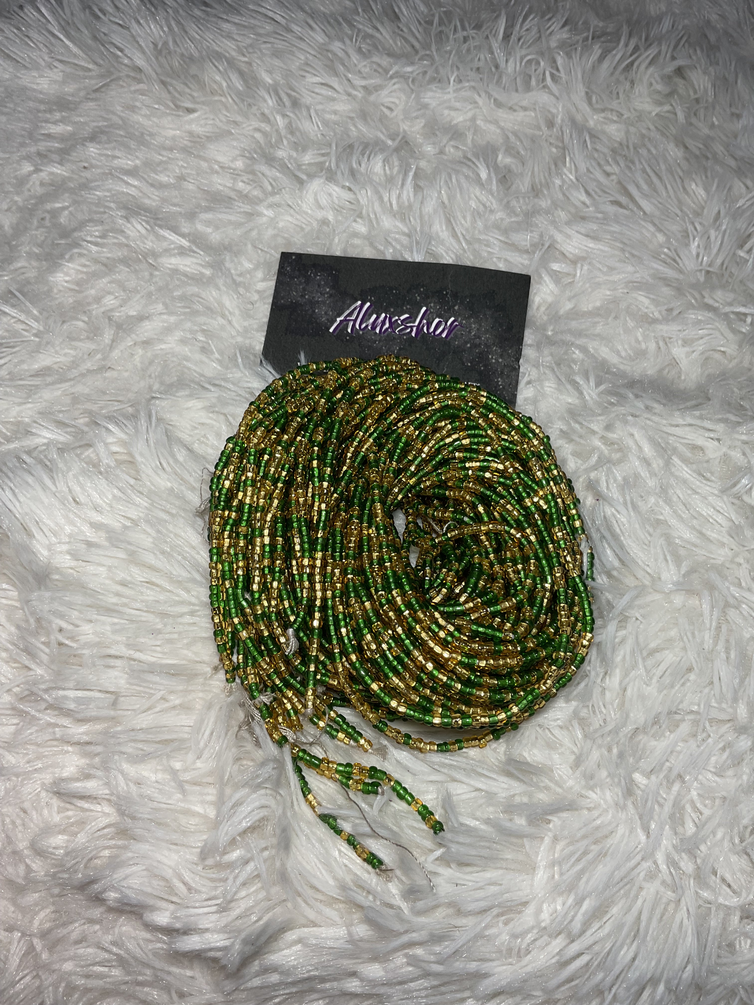 Green sprinkle beads